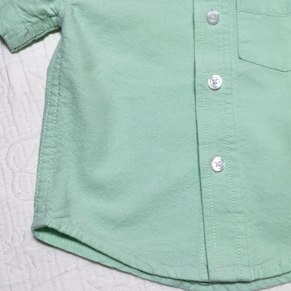 6-9m (5/$20) Mint Summer Button-Down by 1989 Place - Picture 3 of 12